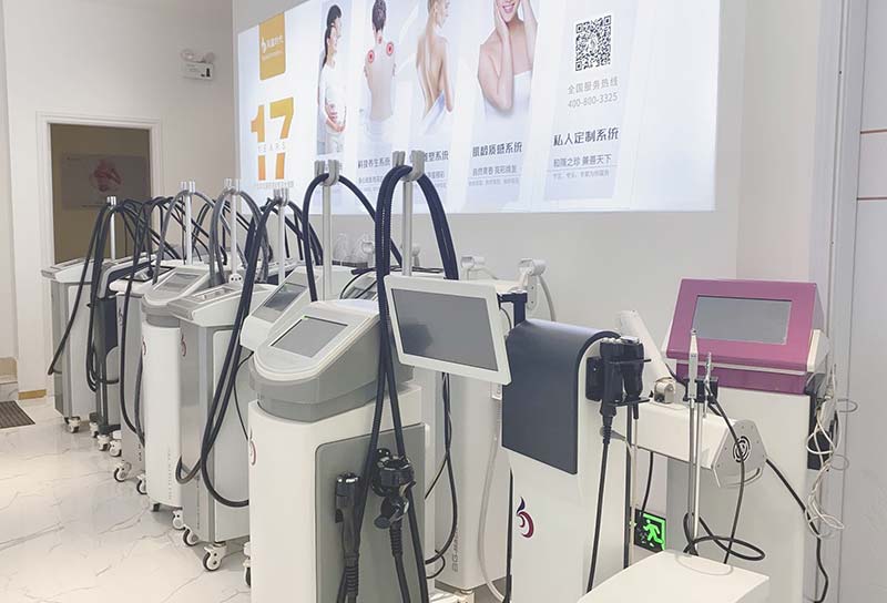 國內有哪些大品牌美容院，在哪裏購買美容設備更好？